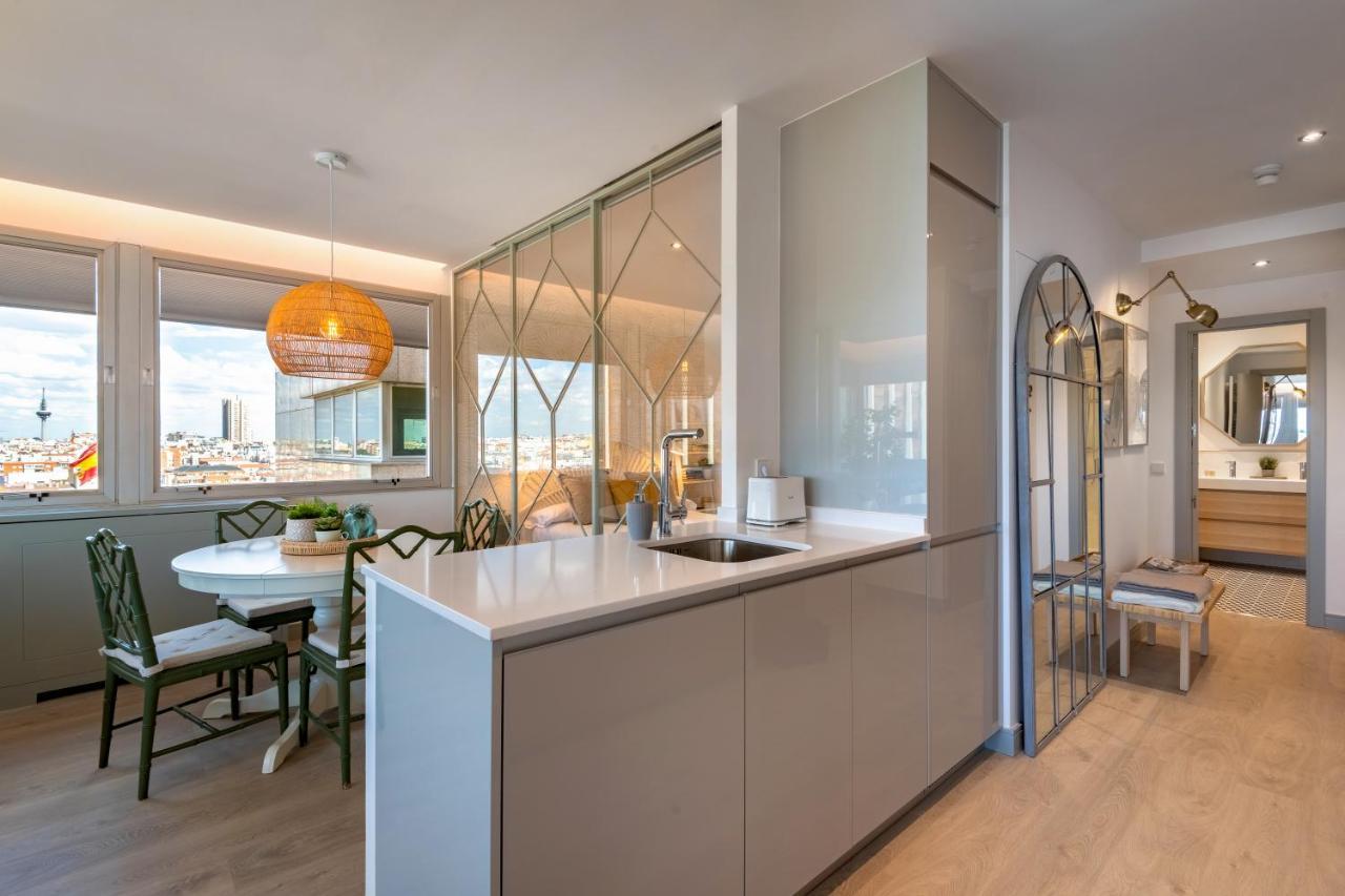 2 Bedrooms 1 Bathroom Furnished - Justicia - Incredible Views - Mintystay Madryt Zewnętrze zdjęcie