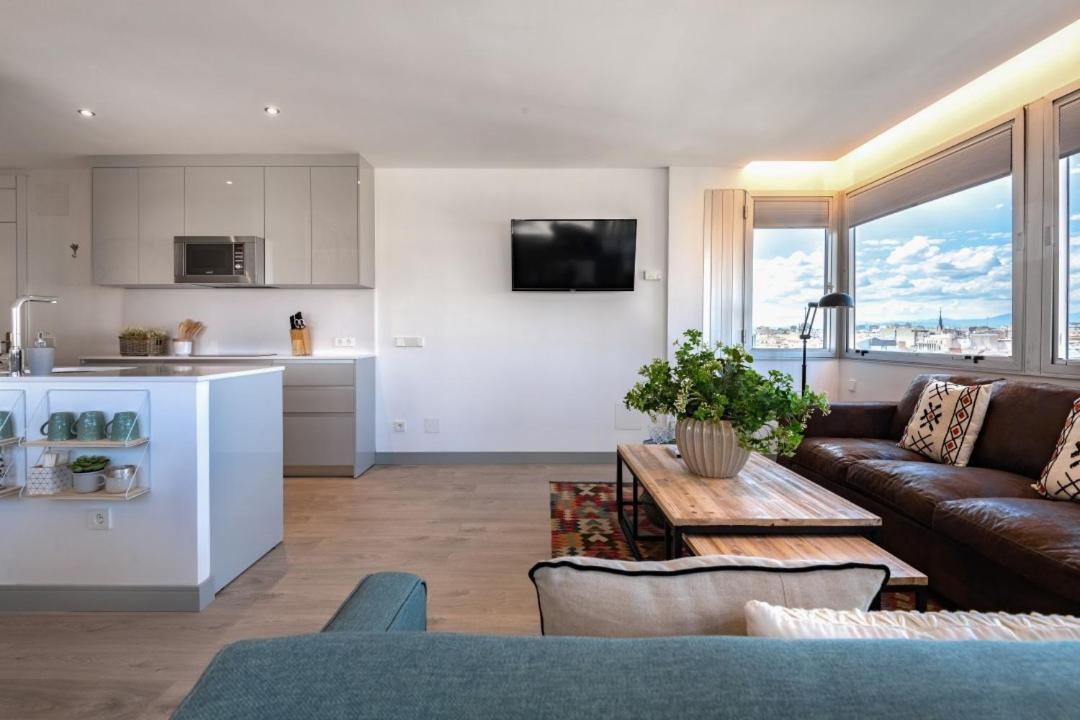 2 Bedrooms 1 Bathroom Furnished - Justicia - Incredible Views - Mintystay Madryt Zewnętrze zdjęcie