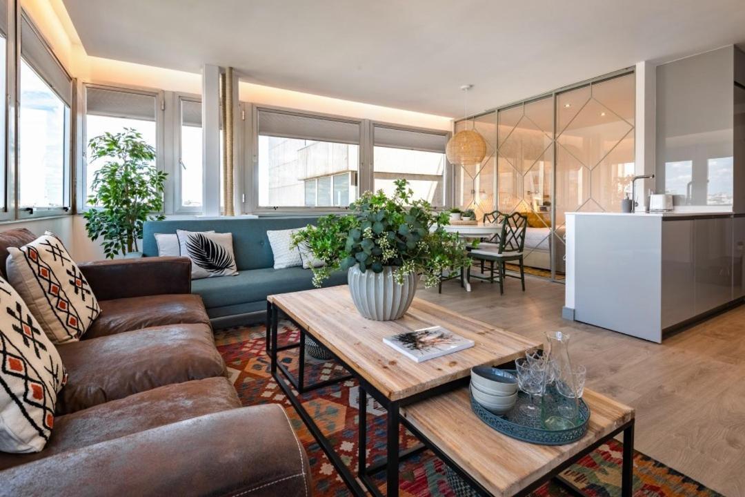 2 Bedrooms 1 Bathroom Furnished - Justicia - Incredible Views - Mintystay Madryt Zewnętrze zdjęcie